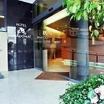 Viladomat מלון 3*