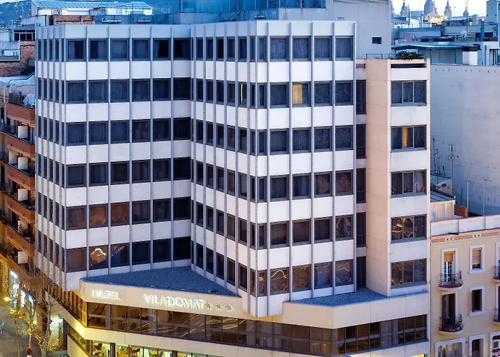 Viladomat 3*