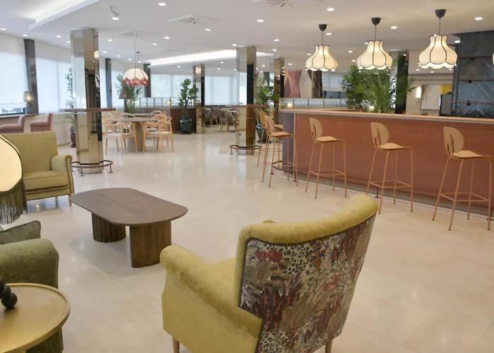 Viladomat Hotell 3*