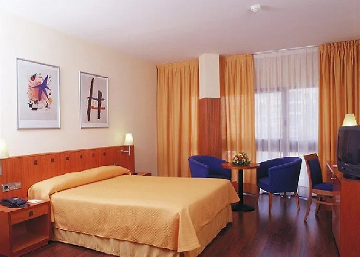 Viladomat 3*